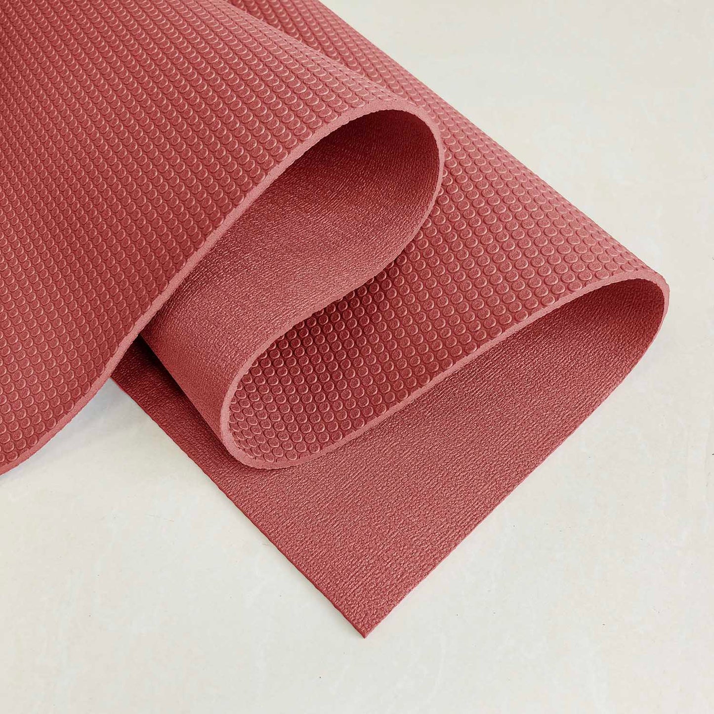 PRO+ yoga mat 6mm (extra width 66cm)