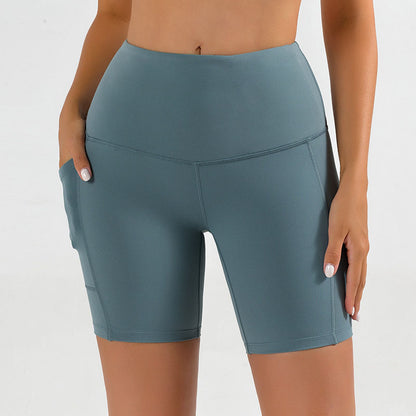 cropped pants