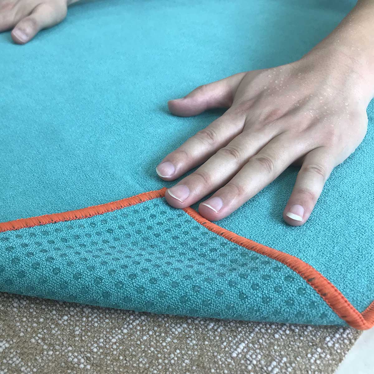 Premium Skidless Yoga Towel