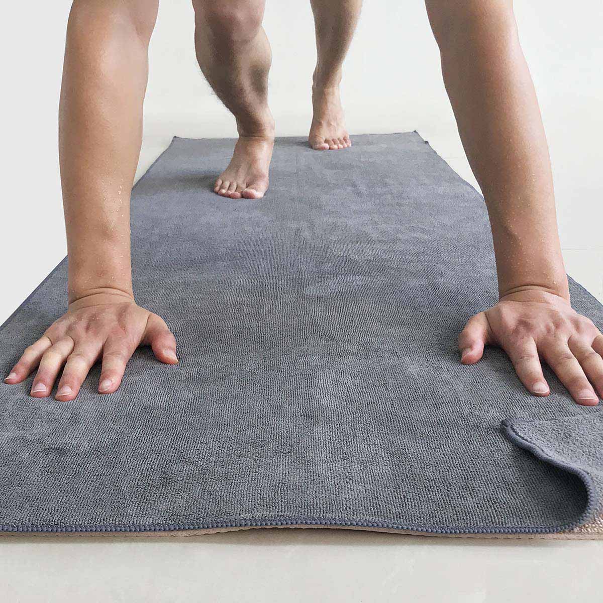 thirsty yoga towel (extra width 68cm)