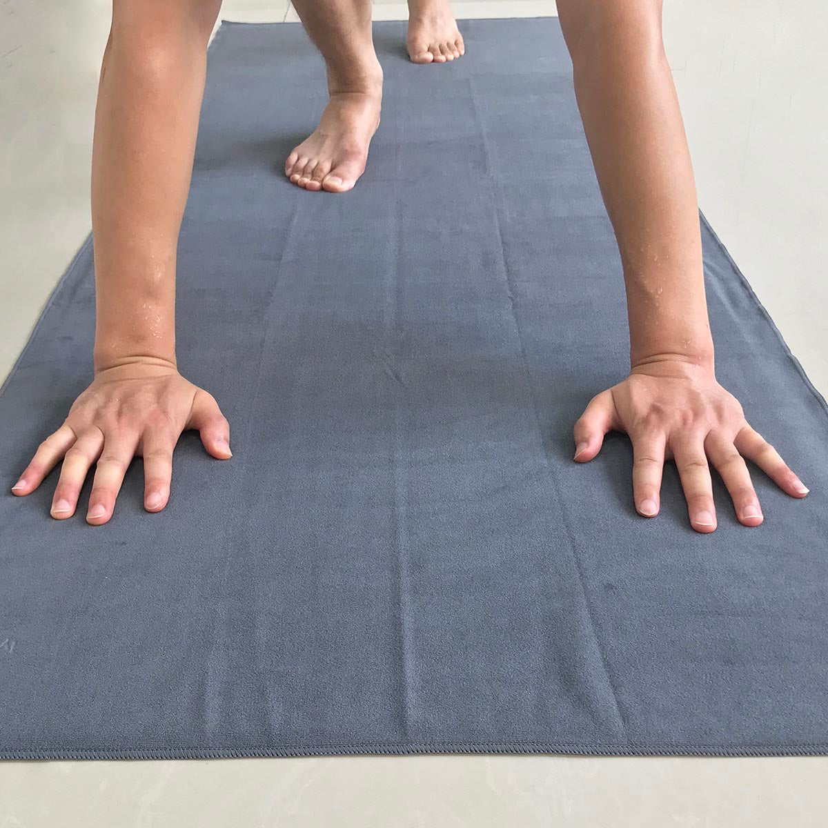 suede yoga towel (extra width 68cm)